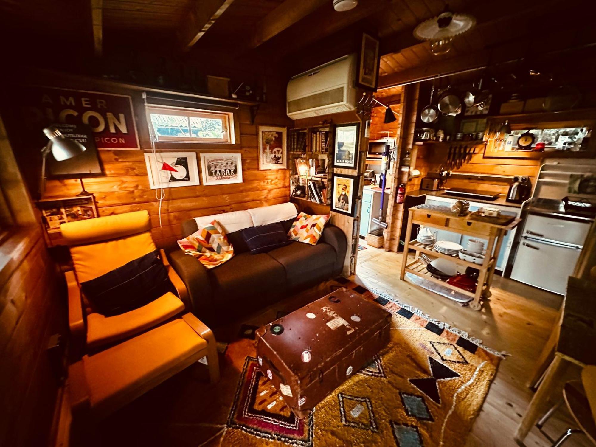 Retro Private Lodge With Hot Tub Nr Dartmoor Newton Abbot Bagian luar foto