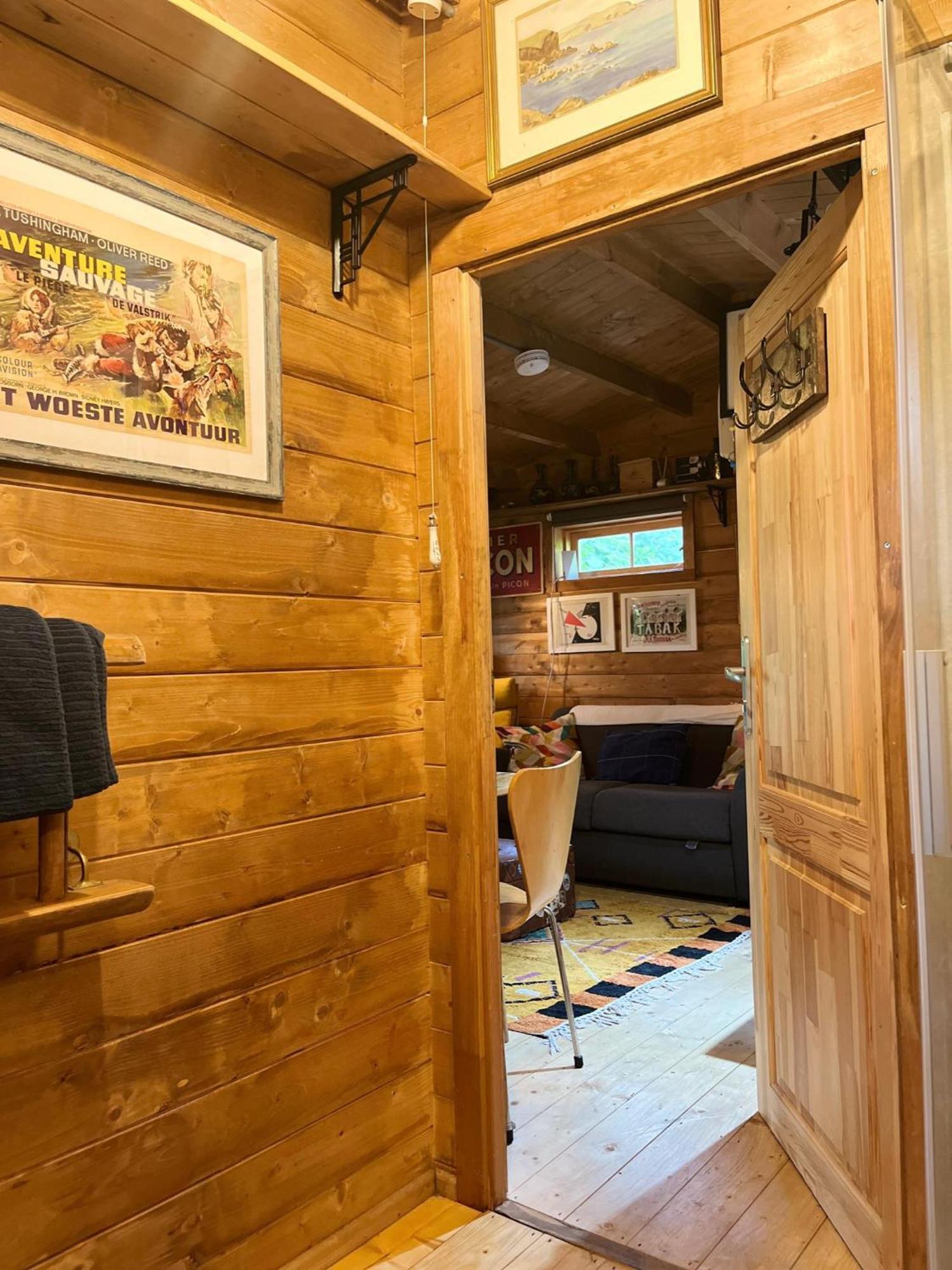 Retro Private Lodge With Hot Tub Nr Dartmoor Newton Abbot Bagian luar foto